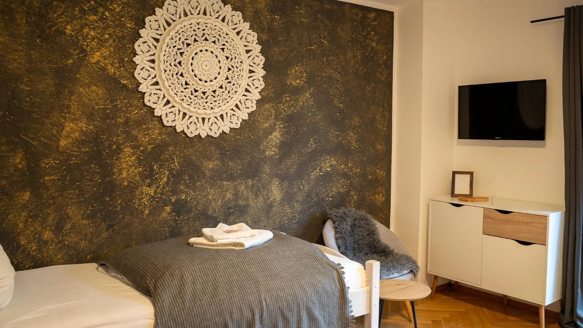 Hotel WuhrsteinHaus Schleching 0*,