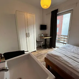 In Neusserstrasse Hostel Köln